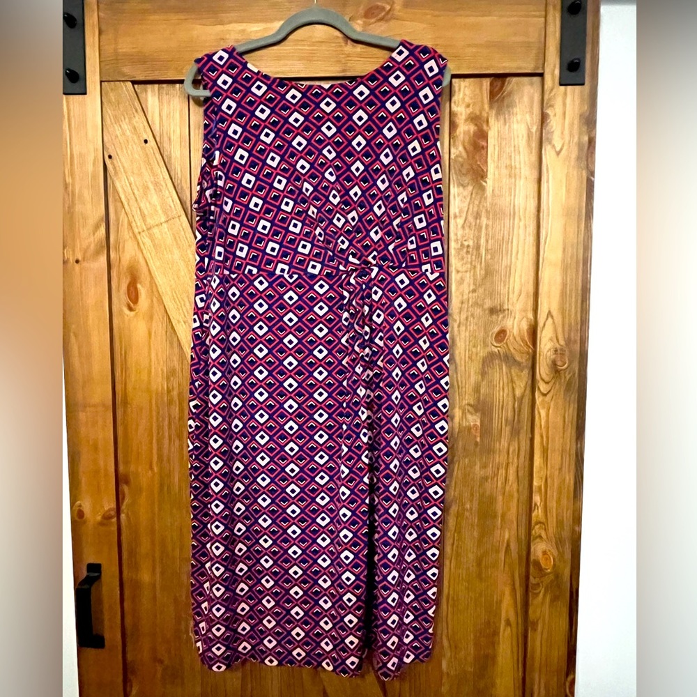 LIKE NEW Motherhood Maternity Dress